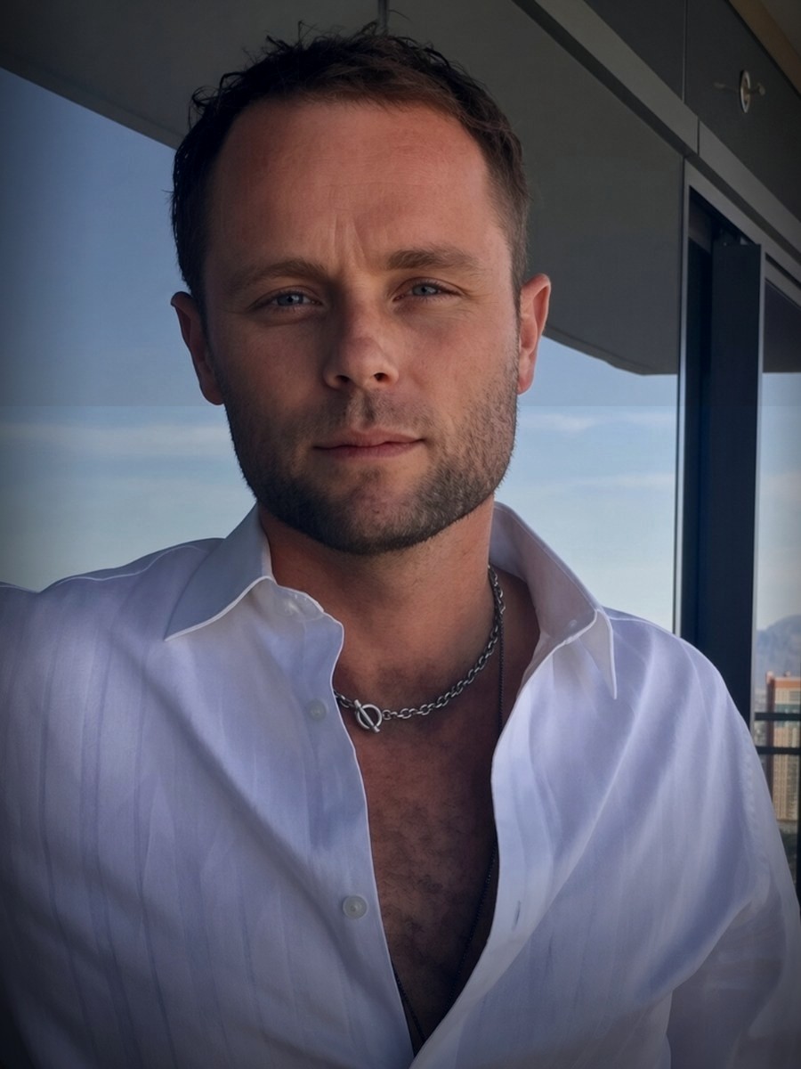 Colin Rhys