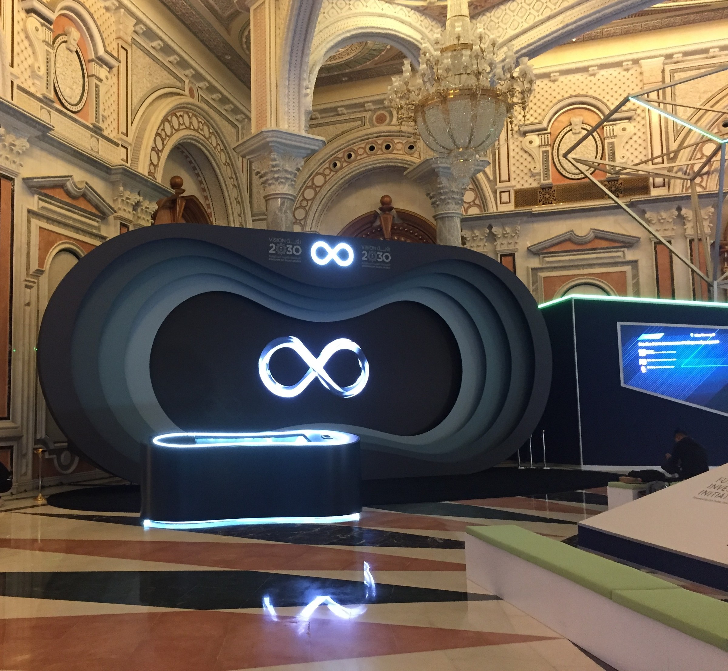 Vision for Saudi Arabia Hyperloop with Foster + Partners
